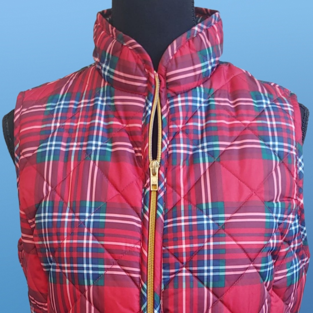 NWOT - St. John's Bay Plaid Quilted Vest - Picture 5 of 13